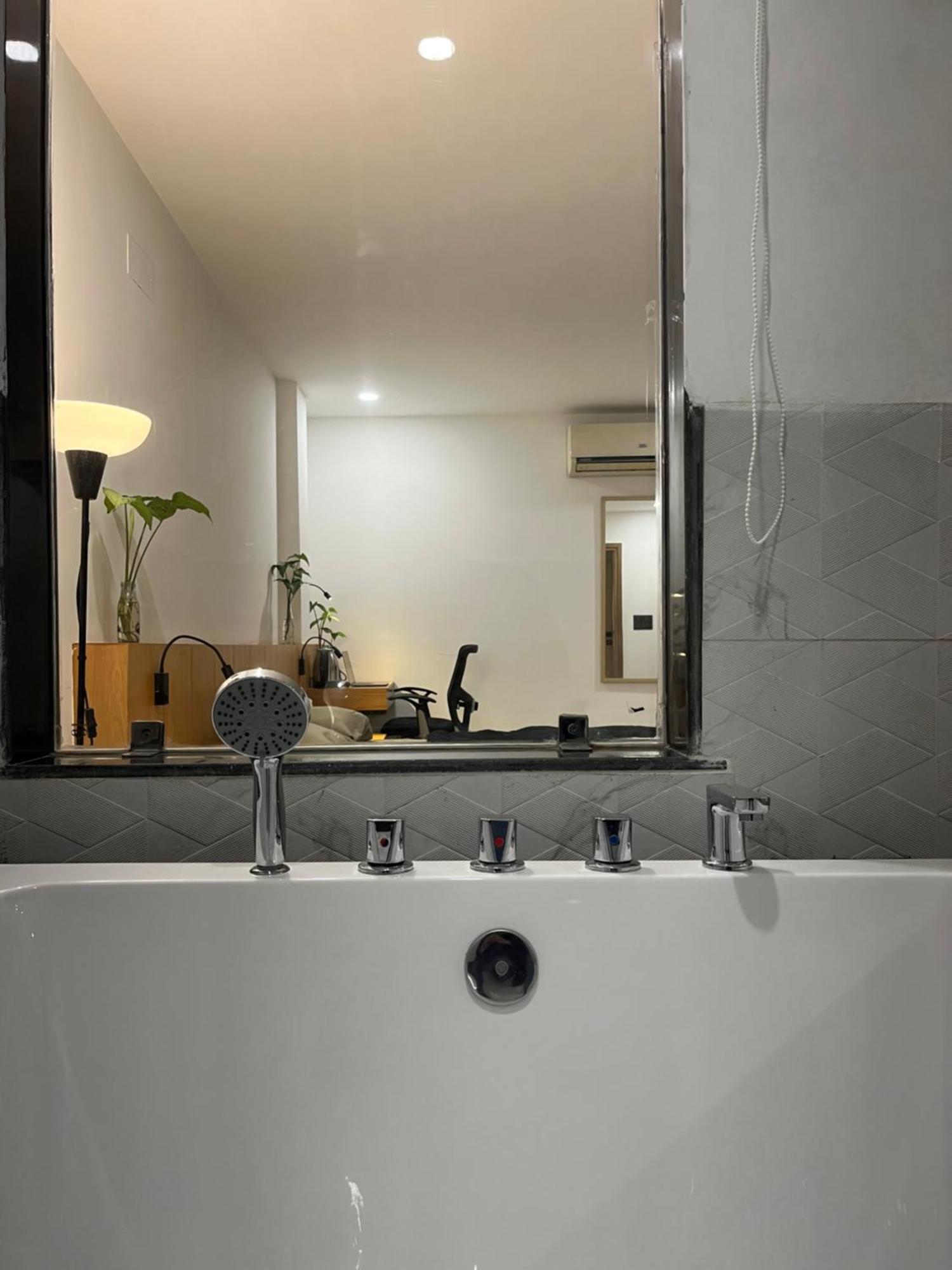Bed and Breakfast Vaara Nowe Delhi Zewnętrze zdjęcie